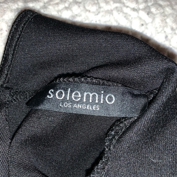 black mini cocktail dress with lace front - Picture 4 of 4